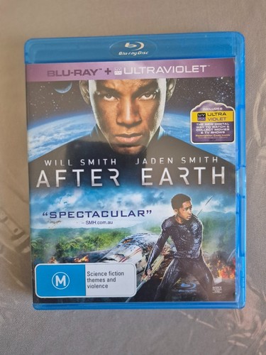 After Earth (2013) disc cover