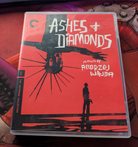 Ashes and Diamonds (1958) disc cover