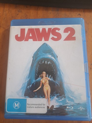 Jaws 2 (1978) disc cover