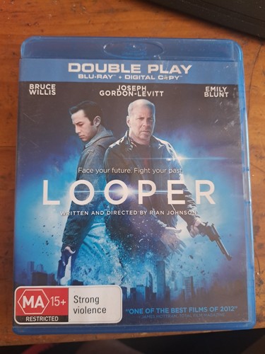 Looper (2012) disc cover