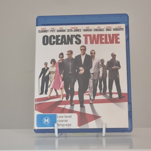 Ocean's Twelve (2004) disc cover