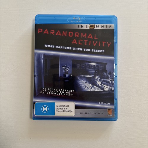 Paranormal Activity (2007) disc cover